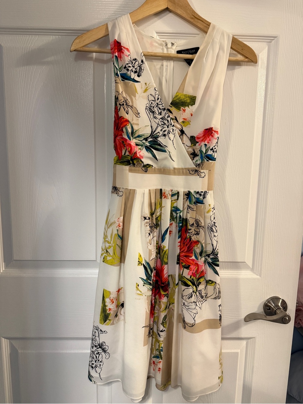 White House Black Market Ivory Floral V-Neck Midi Dress